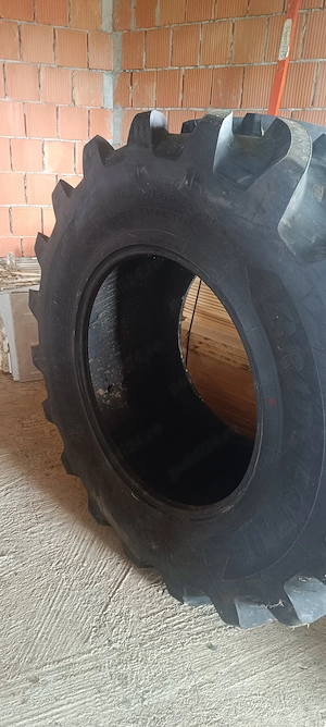 Vând cauciucuri NOI pentru tractor  - imagine 8