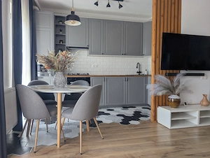 Apartament cu 2 camere - Persoana fizica