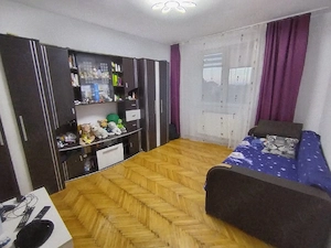 Proprietar vând apartament 3 camere decomandat | Piața Doina | Etaj 3 | Bloc cărămidă | Centrală  - imagine 4