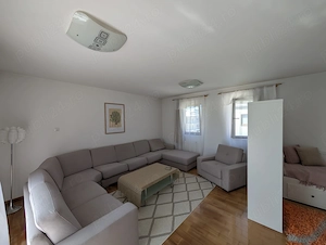 Apartament 1 camera, 44mp, mobilat, 2 balcoane, garaj, zona Primariei Floresti