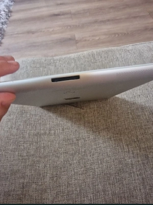 Vând tabletă ipad generația a 2 a  - imagine 4