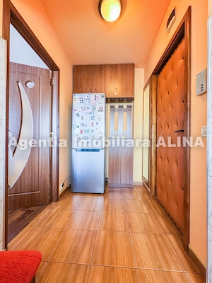Apartament 2 camere LA CHEIE (mobilat si utilat) in Mun. Deva, Jud. HD, zona Gojdu. - imagine 6