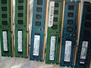 vand componente pentru pc