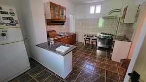 Inchiriez garsoniera la casa, intrare separat, Lazare (zona Balanta)