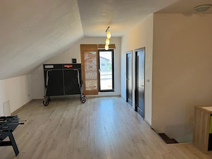 Închiriez casa in Săcălaz ideală pentru firma sau familii ( 180 mp) 8 locuri de parcare - imagine 9