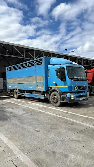 dezmembrez volvo fl  euro 5