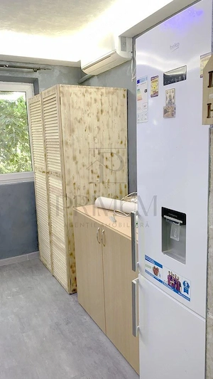 Dambovita, 1 cam, decomandat, centrala proprie, ETAJ 1, RENOVAT