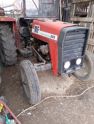 Tractor Massey Ferguson 