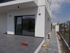 Triplex, P+E, Sacalaz, 3 si 2 dormitoare, living, la cheie, 105 si 86mp, com=0% - imagine 17