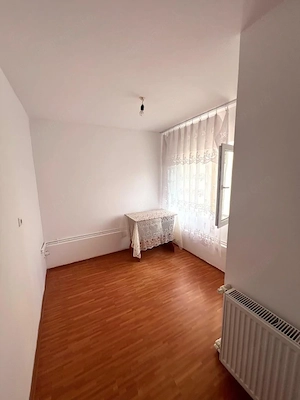 Apartament cu 2 camere Filiasi - imagine 6