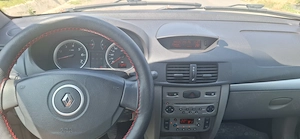 Vand Renault Symbol 2009 motorizare 1.2l Benzina 75cai - imagine 9