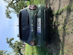 Dacia Duster II Facelift 1.5 Blue dCi 115 CP 4x4, 2023, Euro 6 - imagine 3