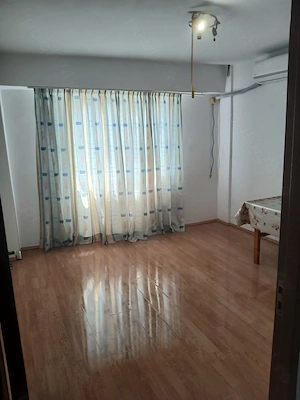 Apartament de vânzare  - imagine 2