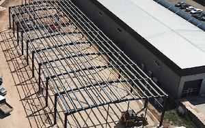 Montator structuri metalice.   