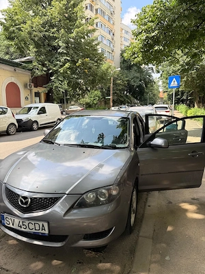 Mazda 3 An 2006 159000 km - imagine 2
