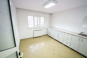Spatiu parter, 56 mp, ideal cabinet medical, birouri sau servicii – Sarari - imagine 8