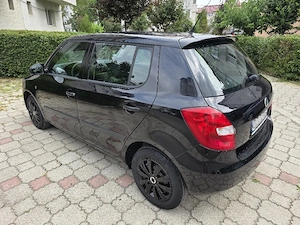 Skoda Fabia 2011.. 1.2 MPI benzina..Euro 5 ..144.000 km reali  - imagine 4