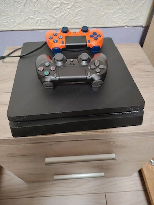 Vând joc ps 4