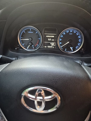 Toyota auris 2013 diesel  - imagine 2