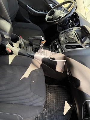 Ford Focus Titanium 1.0 EcoBoost, 100 CP, 2012 - imagine 4