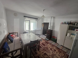 Casă tradițională din lemn – refugiul perfect într-o oază de liniște - imagine 8