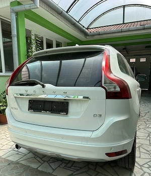 Vând Volvo XC60 Euro 6 Stare Excepțională Istoric Germania - imagine 4