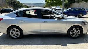 Vând Ford Focus sedan benzină, an 2019, rulaj 75.000 km, Iași - imagine 3