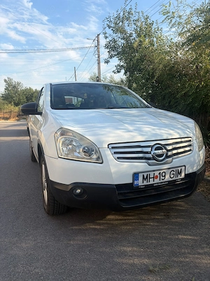 vând autoturism 