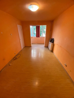 Vând apartament 3 camere în zona Calea Șagului, 47 mp - imagine 2