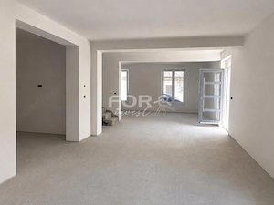 Casa moderna de vanzare/schimb zona Dacia, Palat Baroc Oradea - imagine 9
