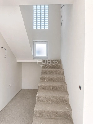 Casa moderna de vanzare/schimb zona Dacia, Palat Baroc Oradea - imagine 17