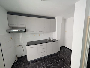 Apartament 3 camere confort 1 decomandat Calarasi 4 - imagine 6