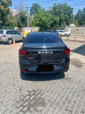 vand Dacia logan 2023 - imagine 6