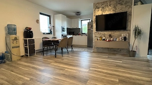 Casa de vanzare P+M  suprafață teren 500 mp.,4 dormitoare, living bucătărie open space,2 bai,terasa! - imagine 4