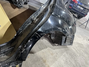 Vând aripă BMW e90 2005 stânga spate  - imagine 4