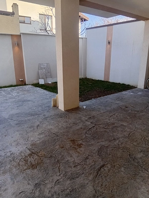 Apartament 3 camere, centrala termica si curte proprie - imagine 9
