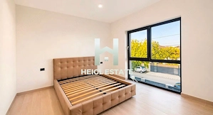 Casa moderna cu 4 camere plus mansarda in Dumbravita pozitionare TOP - imagine 6