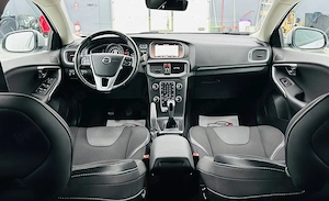 Volvo V40 - imagine 6