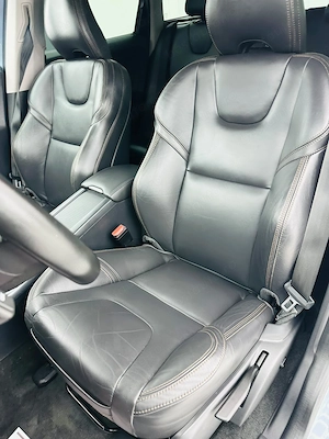 Volvo XC60 - imagine 14