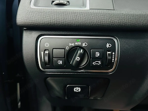 Volvo XC60 - imagine 12
