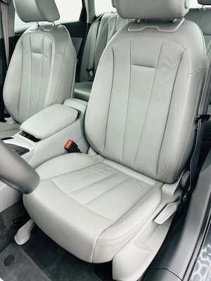 Audi A4 - imagine 14