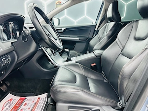 Volvo XC60 - imagine 11