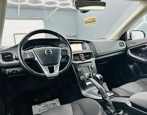 Volvo V40 - imagine 20