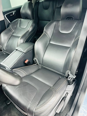 Volvo XC60 - imagine 20