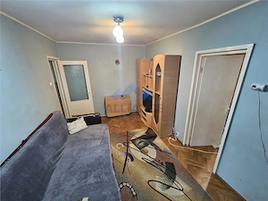 Tatarasi-Piata Chirila, apartament cu 2 camere, etaj  intermediar