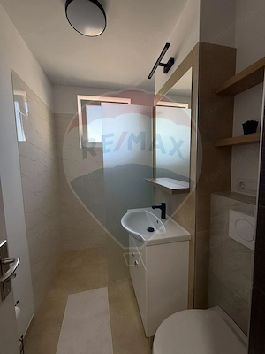 Apartament cu 3 camere de închiriat - imagine 6