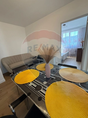 Apartament cu 3 camere de închiriat - imagine 2