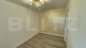 Apartament cu 2 camere de vanzare, 30.57 mp, Micro 14 - imagine 6