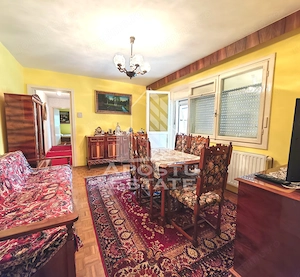 Apartament cu 3 camere de vanzare, zona Circumvalatiunii, Timisoara