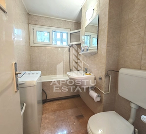 Apartament cu 3 camere de vanzare, zona Circumvalatiunii, Timisoara - imagine 8